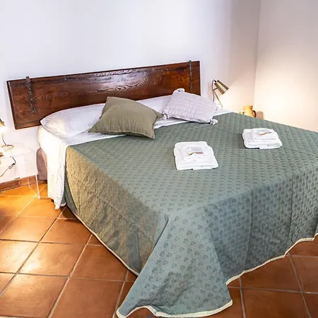 La Casa Di G - A Pochi Passi Dal Colosseo! - Affascinante E Confortevole Oasi Nel Quartiere Monti * Rome